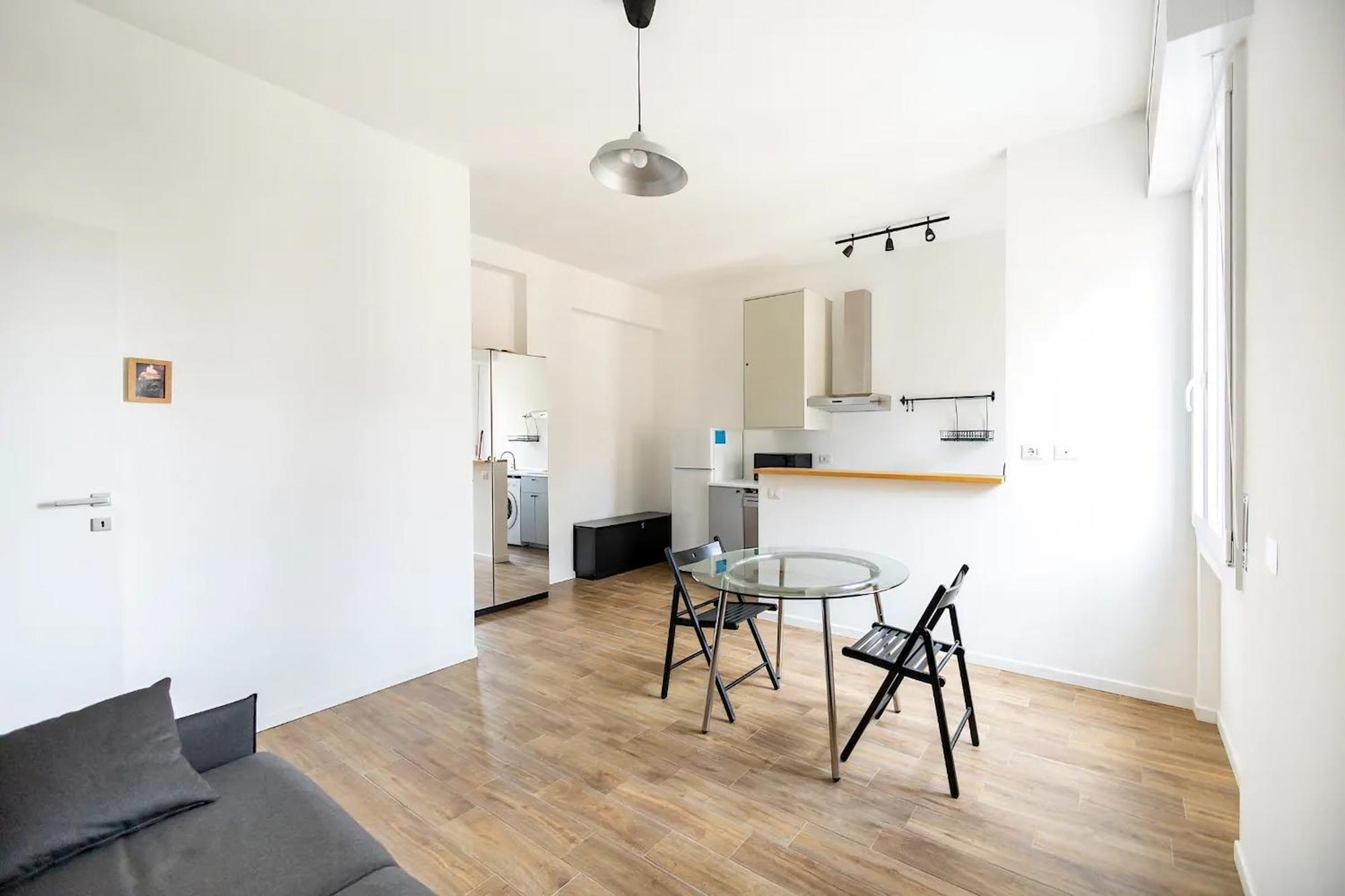 Santa Giulia Suite - 15 Minutes From City Centre Милано Екстериор снимка