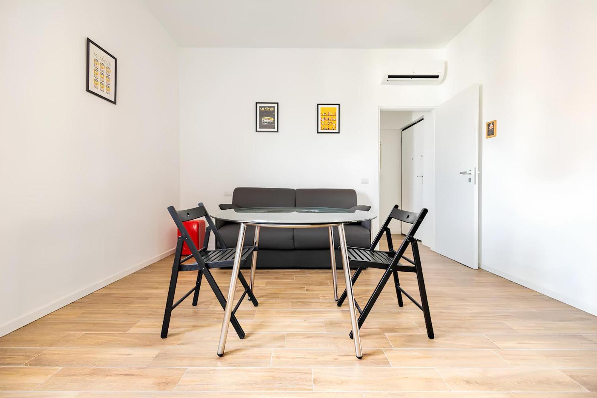 Santa Giulia Suite - 15 Minutes From City Centre Милано Екстериор снимка
